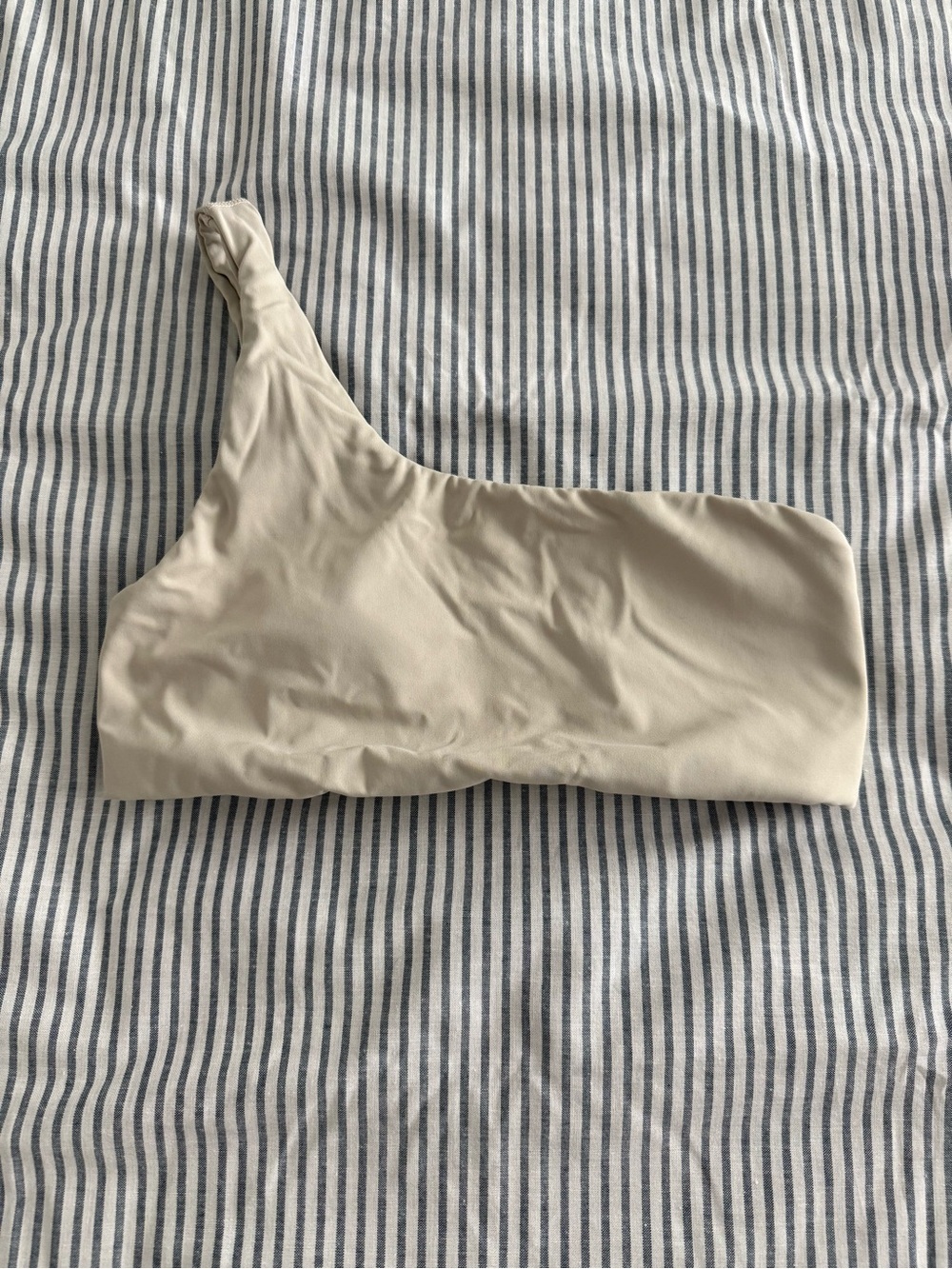 Offline by aerie One-Shoulder Cream Sports Bra